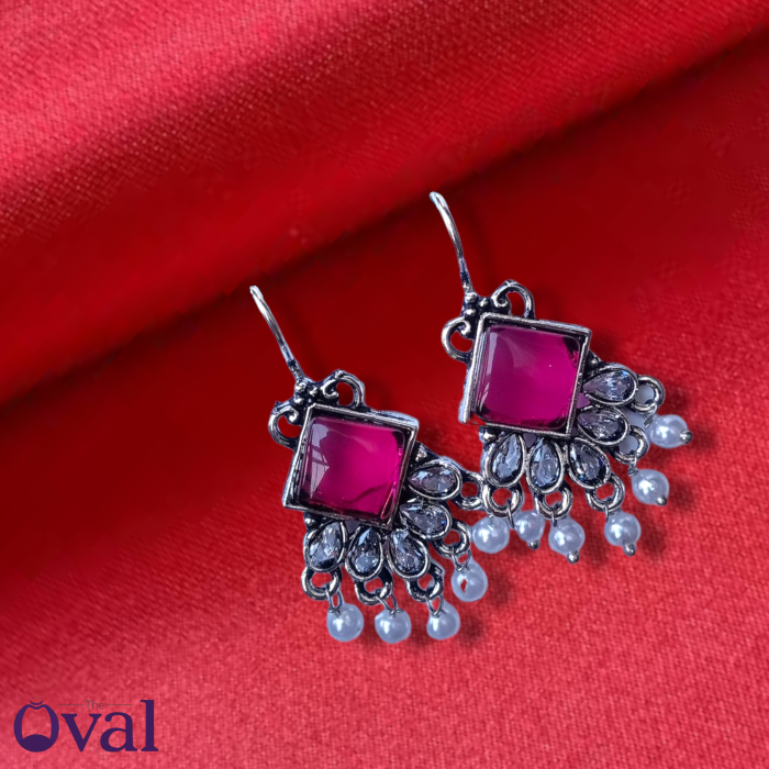 Pracheen Kundan Oxidized Hook Earrings (10)