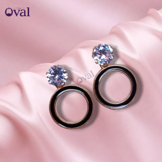 Round Shape Diamond Studded
